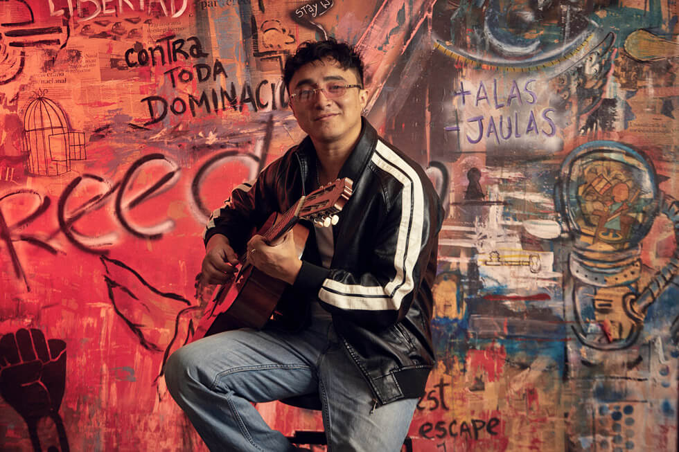 Listen Johnny Lau New Record "+ Yo Que Nunca", Dynamo Productions